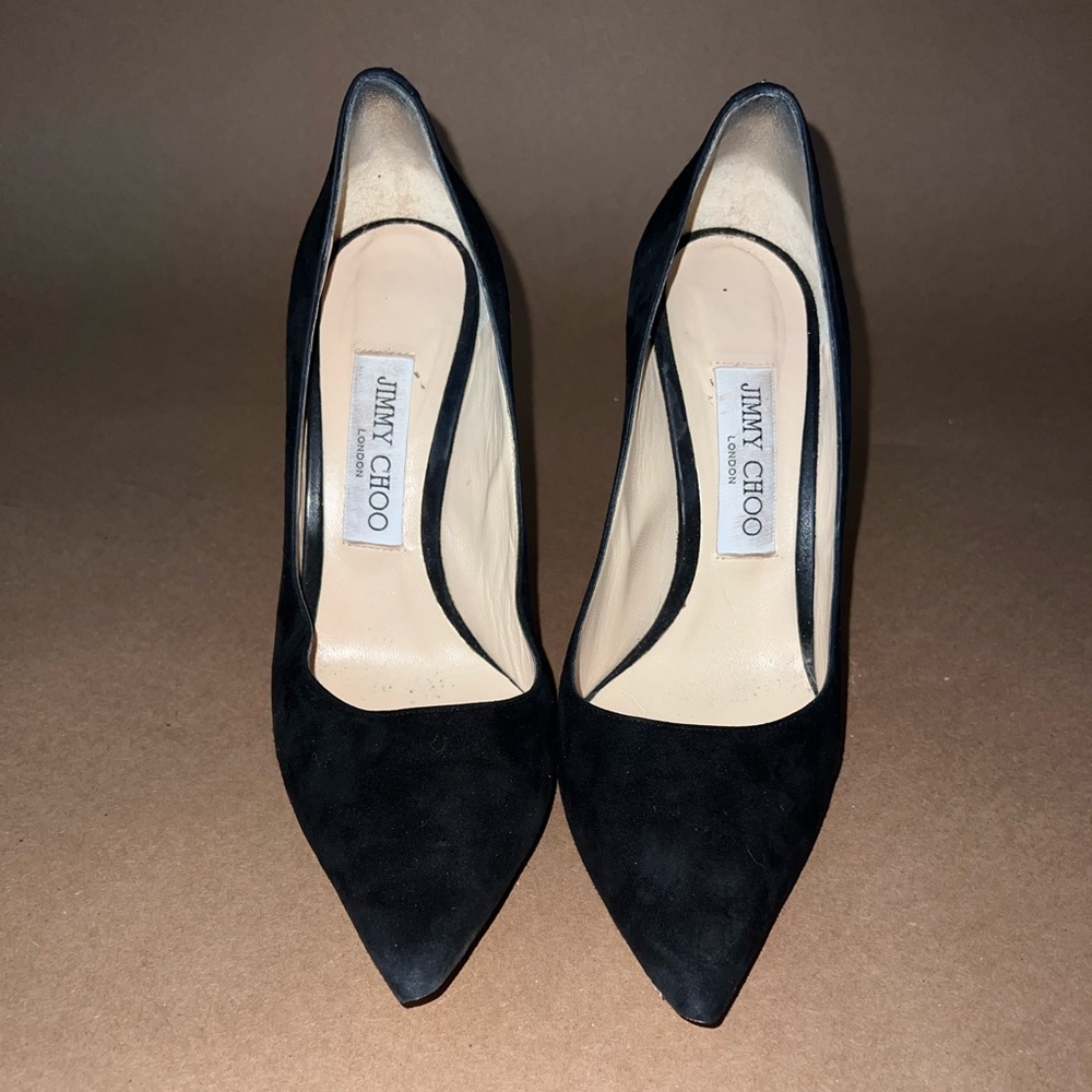 JIMMY CHOO Classic black suede pumps